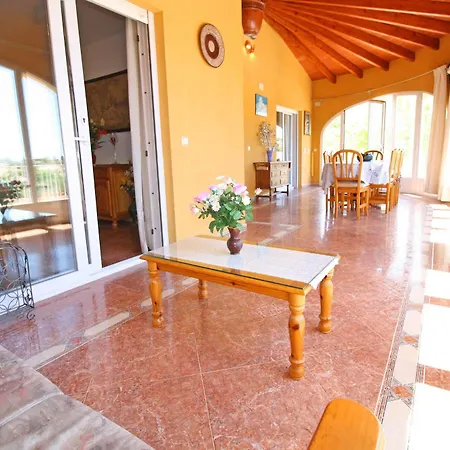 Luisa Costa Villa Calpe